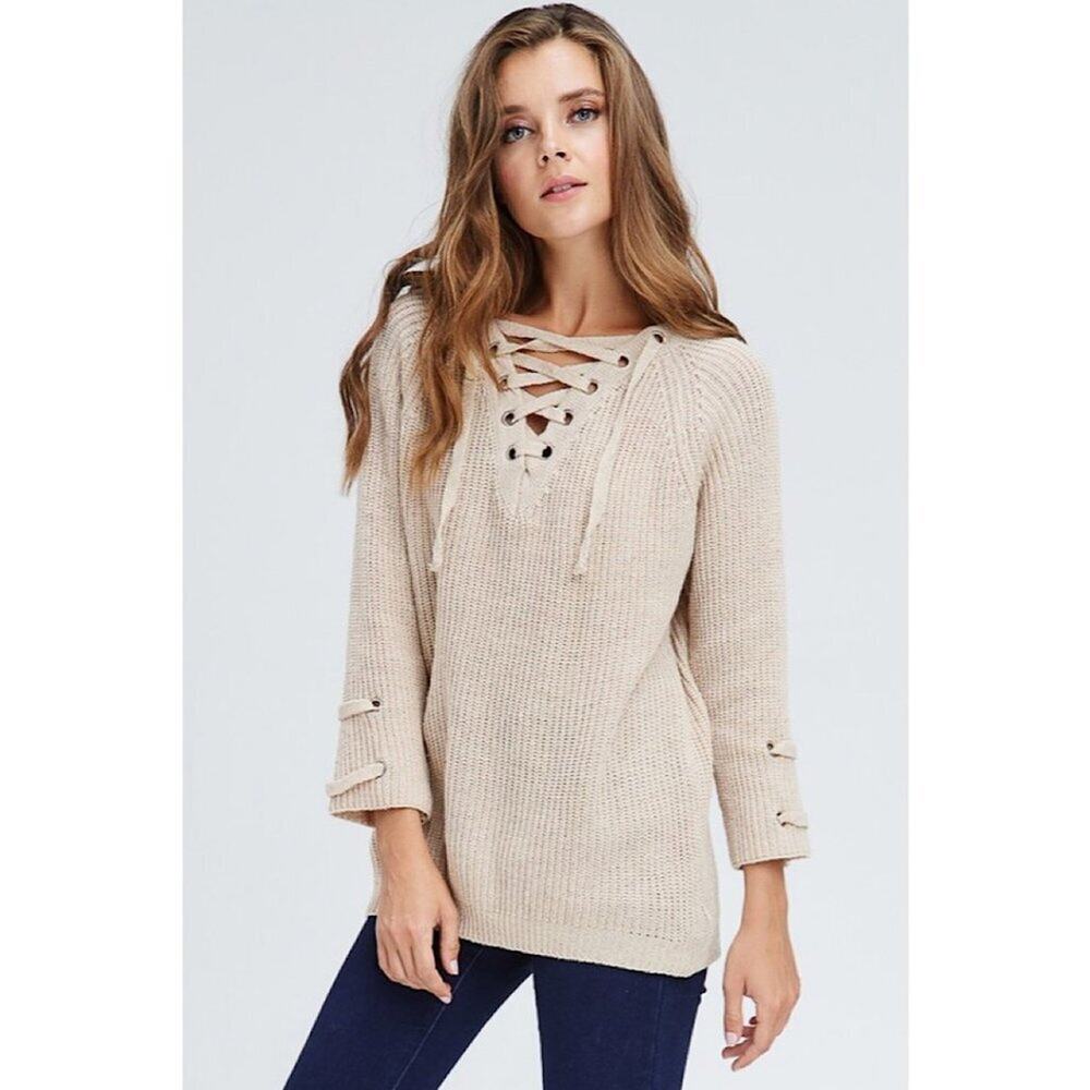 ♥ 566 ♥ (M) Tan Laced-up Long Sleeve Knit Top